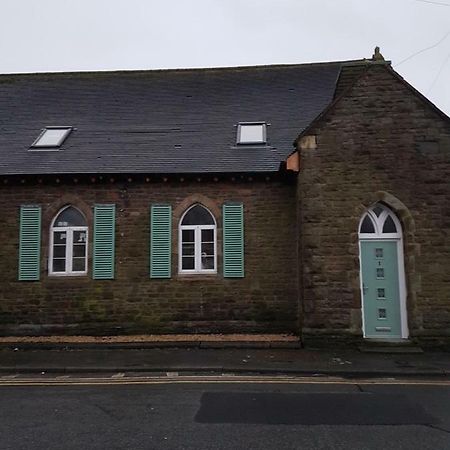 Renovated Church Close To The Beach Ланели Екстериор снимка